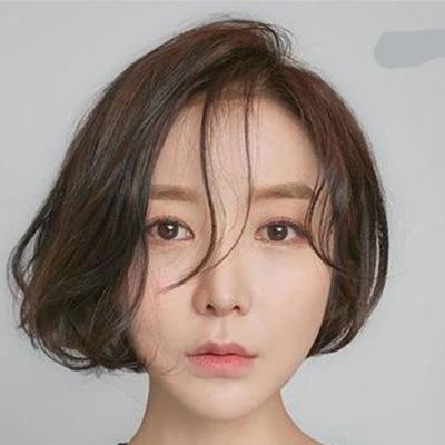 波波头时尚发型图片大全及流行趋势解析