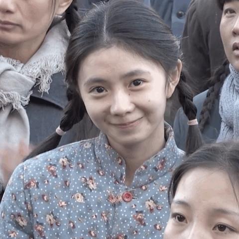 刘昊然最新行程曝光，青春忙碌风采展现